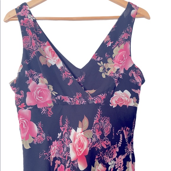 🌺 Romantic floral sleeveless dress size 13 - Picture 3 of 9